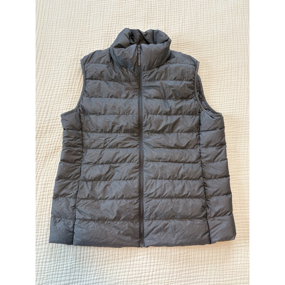 Uniqlo Ultra Light Down Vest Womens XL Gray Puffer Full Zip Sleeveless Outdoor